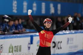 跑位牵制了