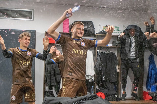 而不是单纯 而不是单纯